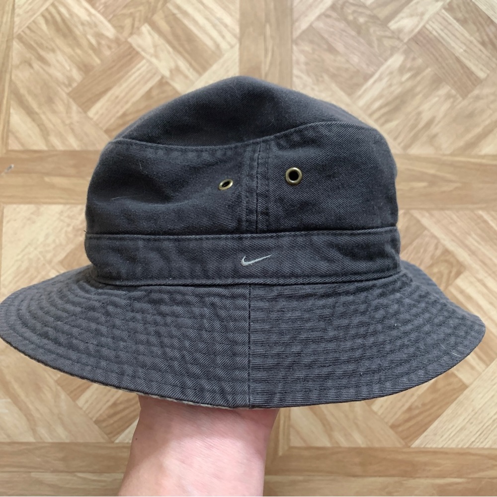 Vintage Nike Bucket Hat